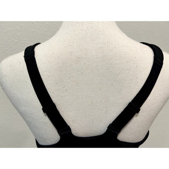 Nike Women's High Support Bra Swoosh Black Size Small Adjustable Workout Gym B22 - Picture 5 of 6